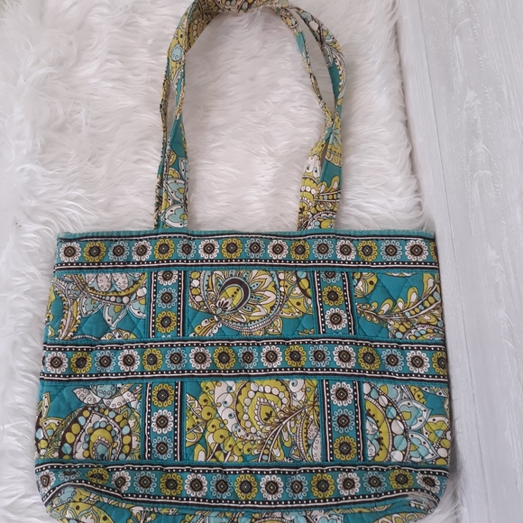 Vera Bradley paisley quilted purse *P1 - Picture 3 of 5